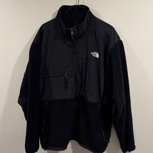 The North Face Men’s Midnight Black Fleece Jacket